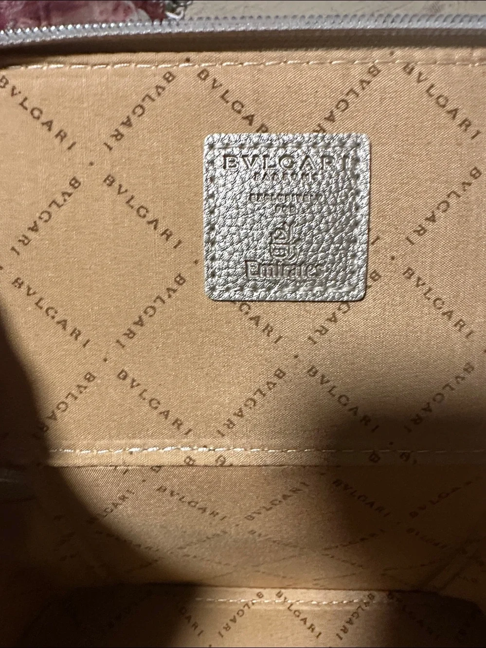 Bvlgari Vanity case Never worn Gold, Plastic Nee